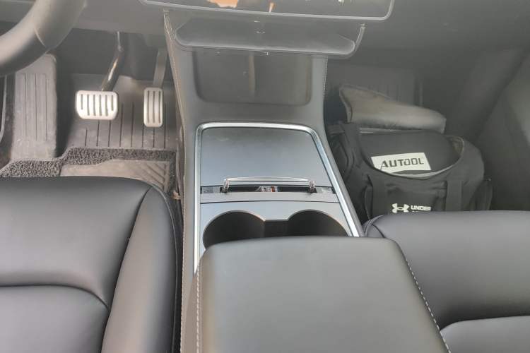 Used Tesla Model Y 2024 Rear-Wheel-Drive Version