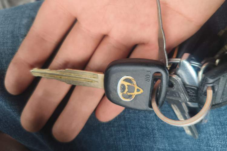 Used Wuling Rongguang 2011 1.2L Base Version