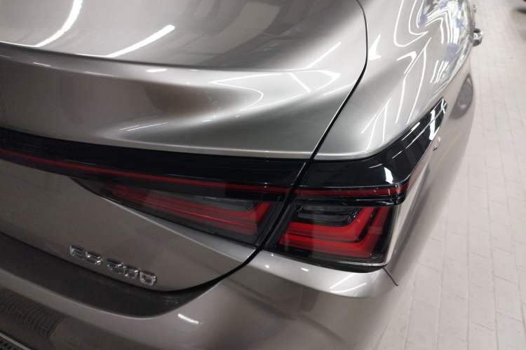 Used Lexus ES 2025 200 Premium Edition
