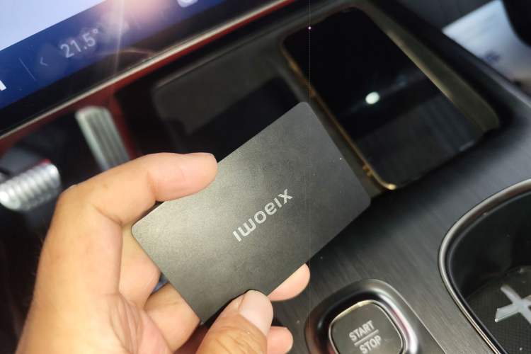 Used Xiaomi Auto SU7 2024 Four-Wheel Drive Ultra-Long Range Advanced Intelligent Driving Max Edition
