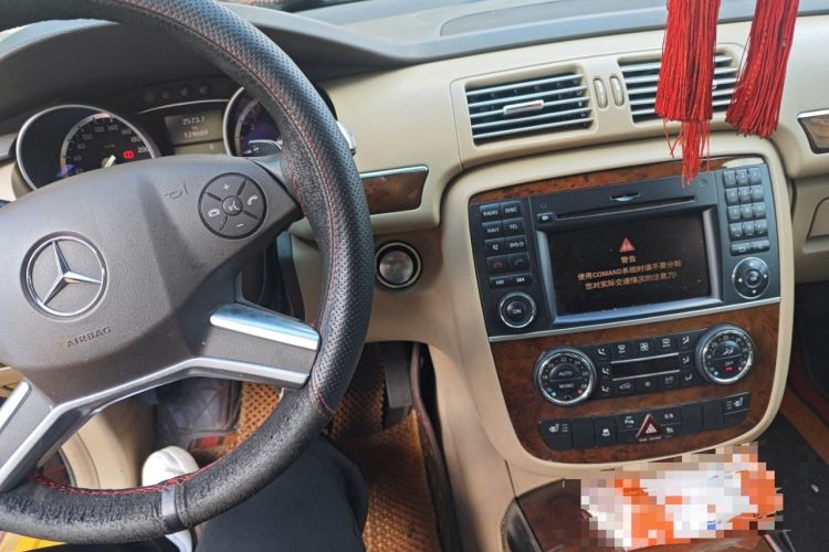 Used Mercedes-Benz R-Class 2011 R 350 L 4MATIC