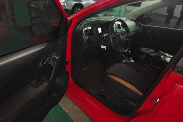 Used Volkswagen Polo 2016 1.4L Automatic Trendy Model