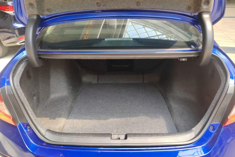 Used Honda Accord 2018 260TURBO Elite Edition China VI Trunk