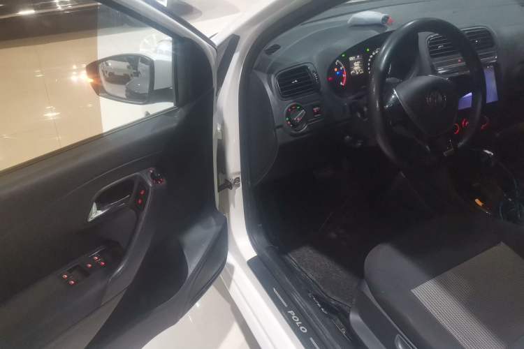 Used Volkswagen Polo 2016 1.4L Automatic Trendy Model Driver Seat