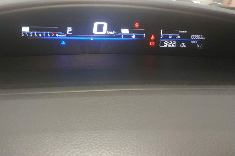 Used Honda Jade 2014 1.8L Automatic Comfort Elite Version 5 Seats