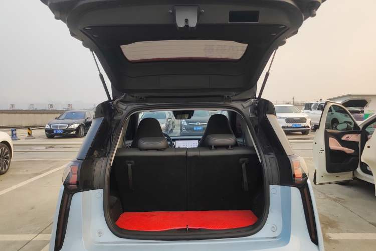 Used Chery New Energy Boundless Pro 2022 301km "Divine Beast" Version with Lithium Iron Phosphate
