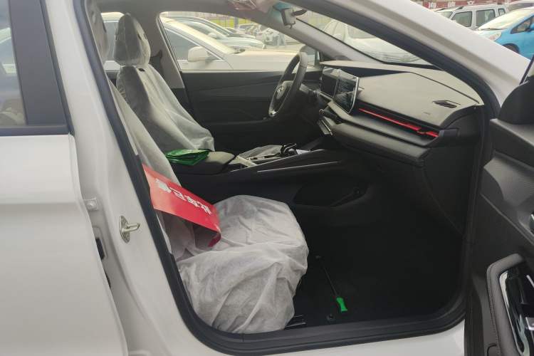 Used Geely Auto Binray 2024 Binrui COOL 1.5T DCT Longteng Edition Right Front Seat