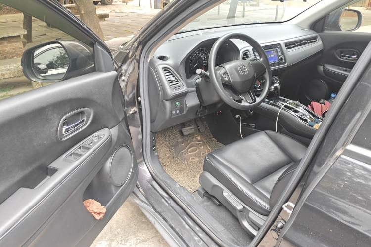 Used Honda Vezel 2017 1.8L CVT 2WD Elite Model
