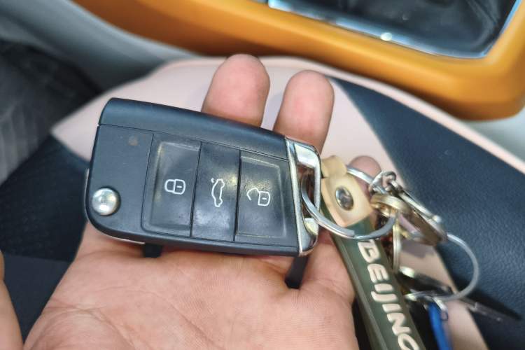 Used Volkswagen T-Cross 2020 280TSI DSG Luxury Edition
