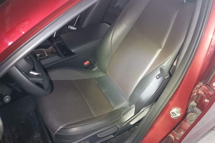 Used Mazda 3 Axela 2022 2.0L Automatic Zhiya Edition Left Front Seat