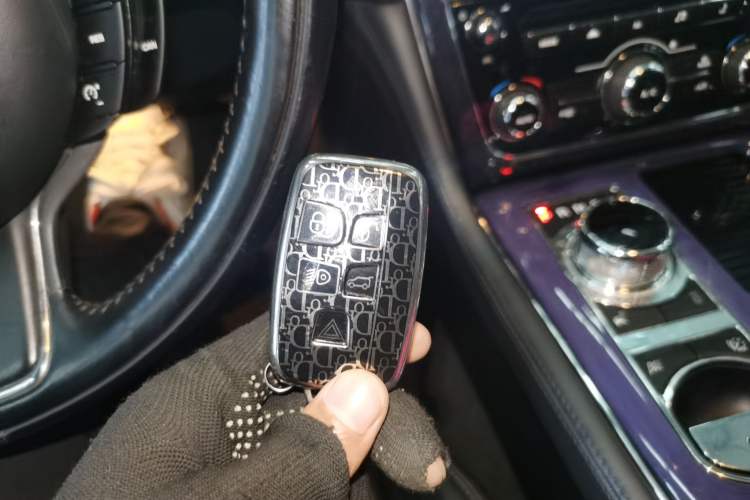 Used Jaguar XJ 2012 XJL 3.0 Panoramic Business Edition