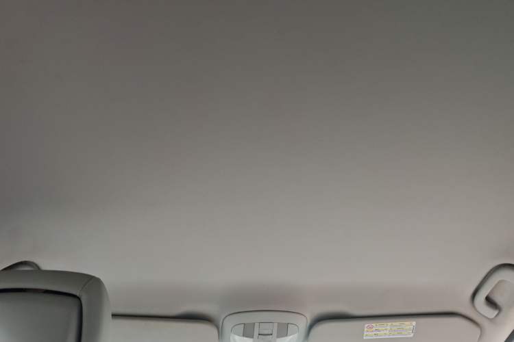 Used Mercedes-Benz R-Class 2011 R 300 L Business Model Headliner