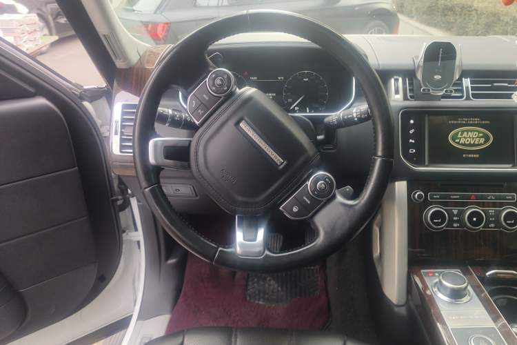 Used Land Rover Range Rover 2016 3.0 SC V6 Vogue SE Long-Wheelbase Edition
