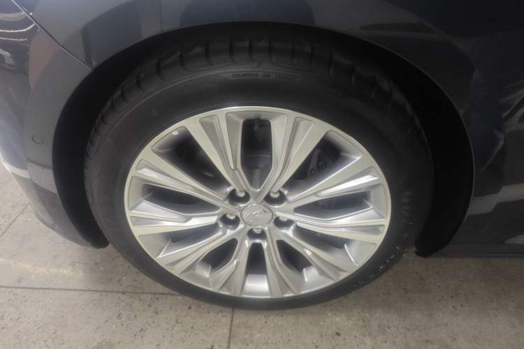 Used Cadillac CT6 2023 28T Platinum Edition