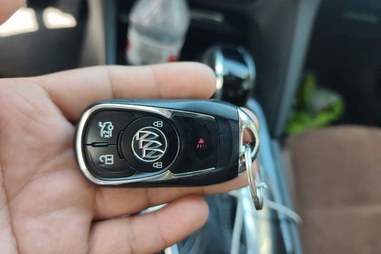 Used Buick Regal 2019 20T Elite Version China VI Standard Vehicle Key
