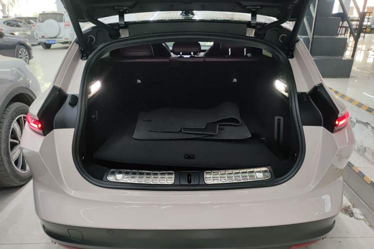 Used Nio ET5T 2024 75kWh Touring Trunk