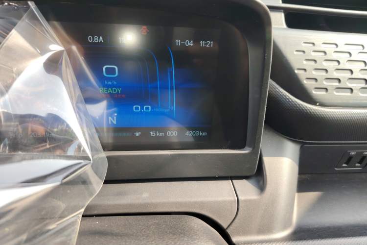 Used REACH MINI Truck 2023 120km Long Wheelbase Van-Type Striving Edition
