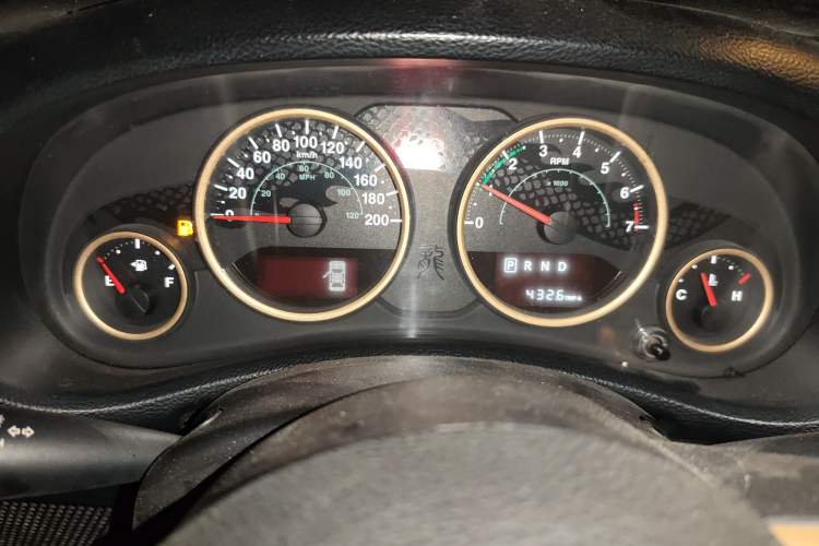 Used Jeep Wrangler 2013 3.6L Sahara Four-Door Edition Instrument Cluster