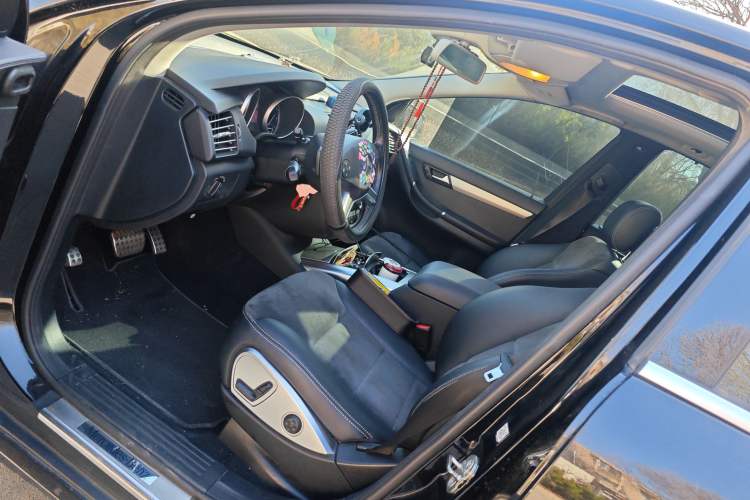 Used Mercedes-Benz R-Class 2014 R 320 4MATIC Business Model
