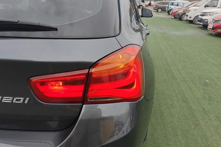 Used BMW 1 Series 2018 120i M Sport Package
