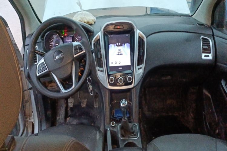 Used JMC Yuhu 7 2020 2.0T Diesel Manual 4x4 Comfort Edition Long Wheelbase China VI Emission Standard JX4D20A6L
