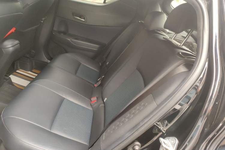 Used Toyota C-HR 2020 2.0L Leading Edition
