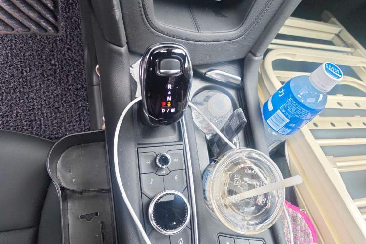 Used Cadillac XT6 2022 2.0T Six-Seater Four-Wheel-Drive Luxury Standard Edition