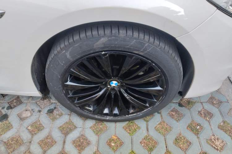 Used BMW 5 Series GT 2015 528i Luxury Edition
