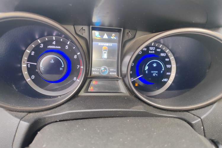 Used Changan CS75 2014 2.0L Manual Luxury Version China IV Standard