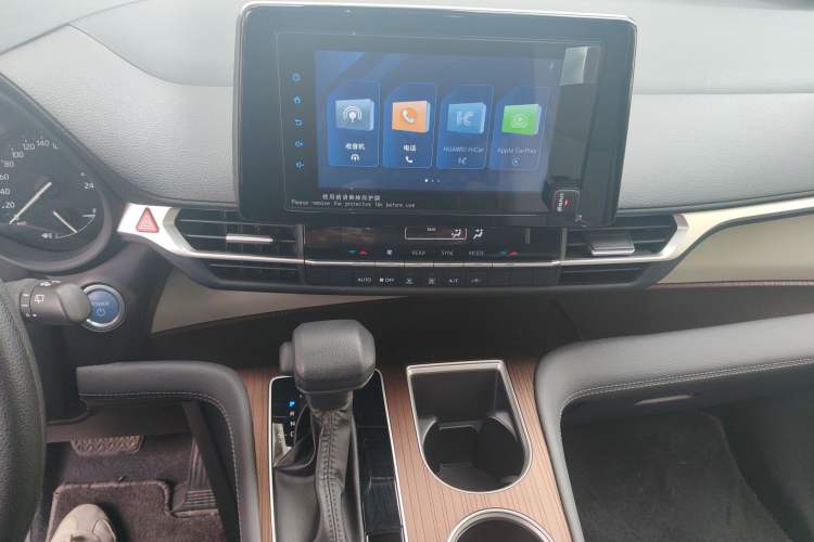 Used Toyota SIENNA 2021 2.5L Hybrid Comfort Edition Audio And AC Panel