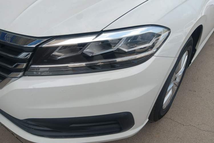 Used Volkswagen Lavida 2019 1.5L Automatic Fashion Edition China VI
