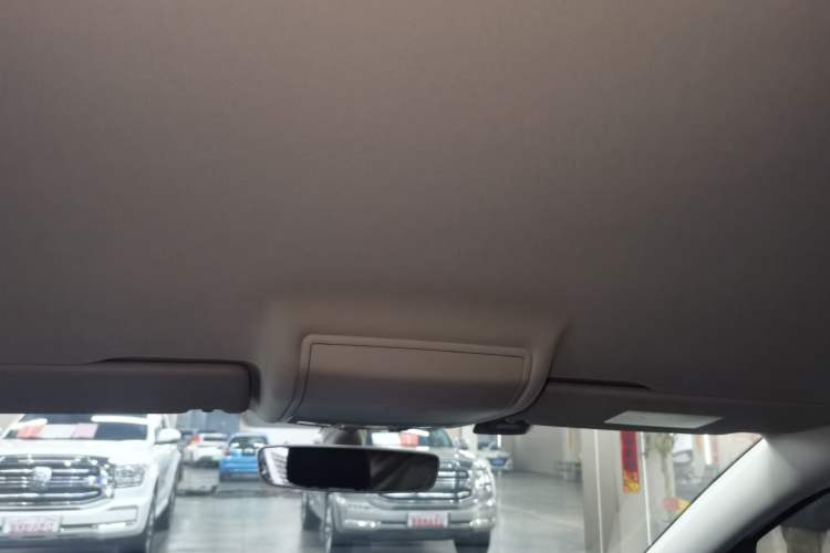 Used Volkswagen Touran 2016 Volkswagen Touran L 280TSI DSG Comfort Edition Headliner