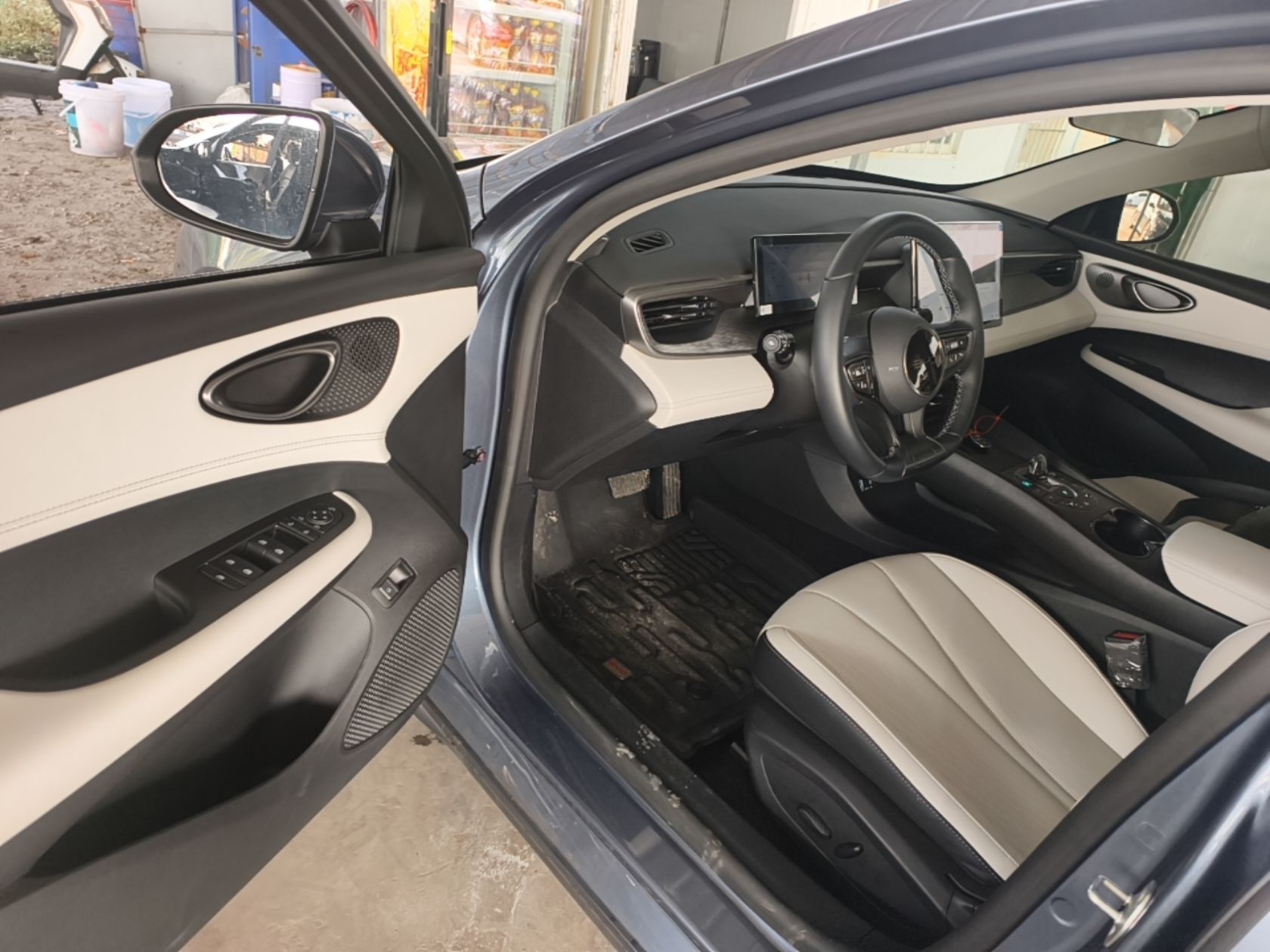 BYD Seal 05 DM-i 2025 DM-i Intelligent Drive 120KM Flagship Model — снимка 18