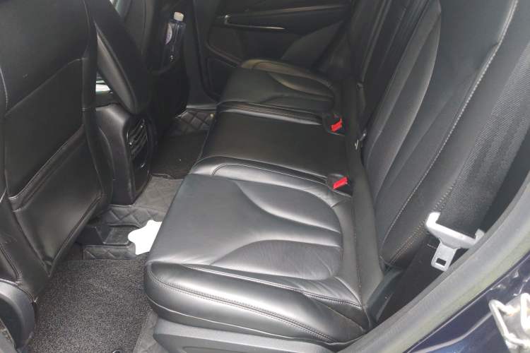 Used Lincoln MKC 2017 2.0T Two-Wheel Drive Deluxe Edition