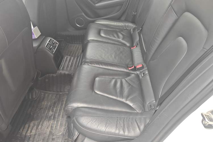 Used Audi A4L 2016 35 TFSI Collection Edition S line Luxury Model Left Rear Seat