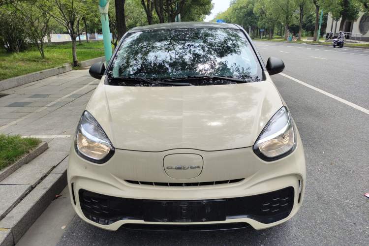 Used Roewe Clever 2022 311km QiQi BoBo Edition