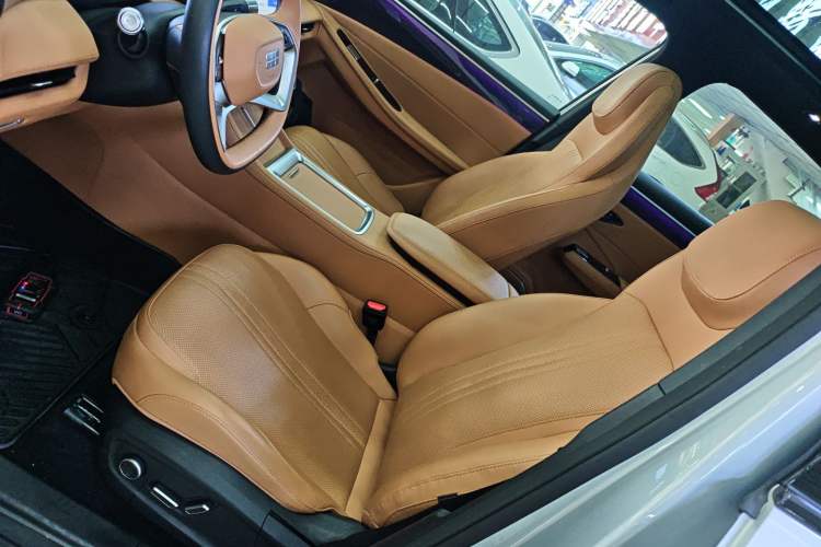 Used Geely Galaxy L7 2025 EM-i 115km Exploration+ Edition
