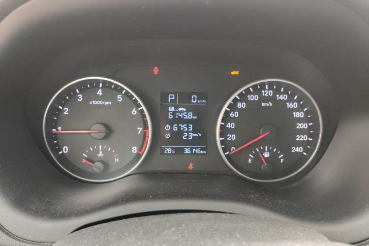 Used Hyundai Celesta 2018 1.6L Automatic GL Enjoyment Version China V Standard Instrument Cluster