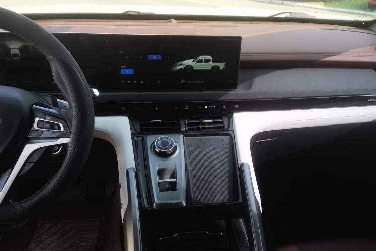 Used SAIC MAXUS Xingji 2023 Starry H 2.0T Automatic Diesel Single-Turbo Four-Wheel Drive Elite Edition Long Wheelbase
