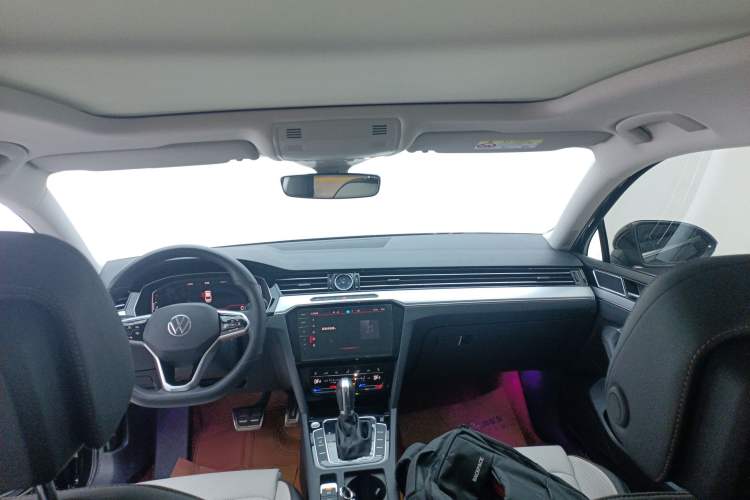 Used Volkswagen Magotan 2023 2 Million Units Commemorative Edition 330TSI DSG Luxury Version