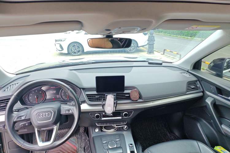 Used Audi Q5L 2020 Revised 40 TFSI Prestige Edition
