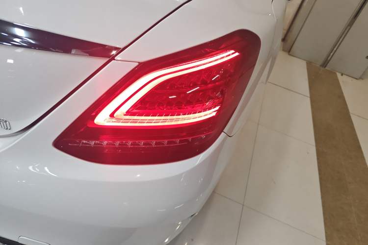 Used Mercedes-Benz C-Class 2019 C 180 L Fashion Edition Sport Version
