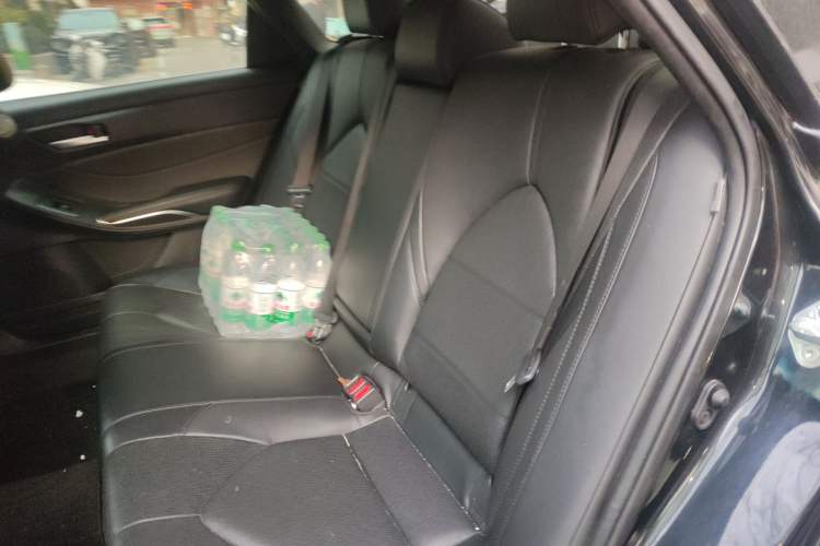 Used Toyota Avalon 2022 2.0L Luxury Edition