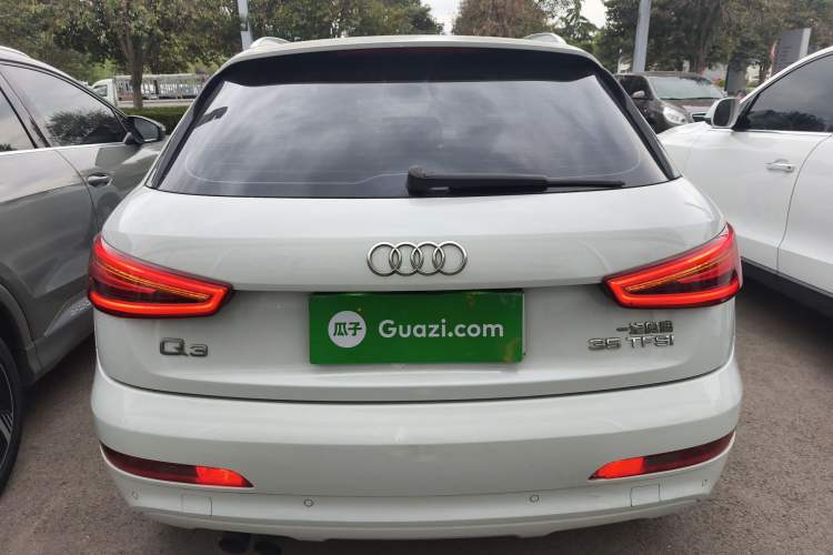 Used Audi Q3 2015 35 TFSI Comfort Model Rear