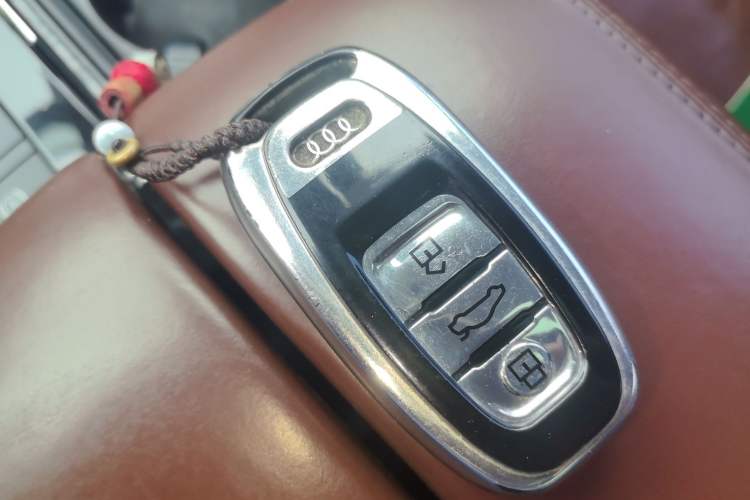 Used Audi A8 2011 A8L 3.0 TFSI quattro Luxury Edition (213kW) Vehicle Key