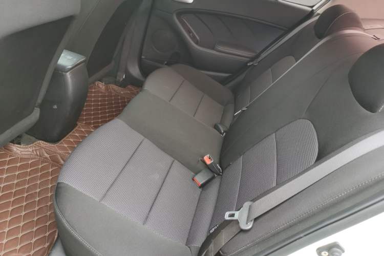 Used Kia K3 2016 1.6L Automatic with Sunroof
