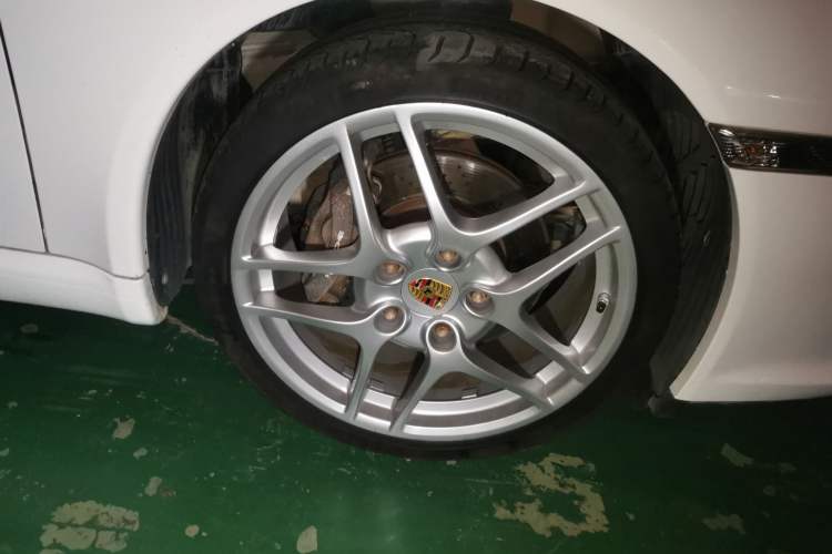 Used Porsche 911 2011 Edition Style 3.6L Convertible Version