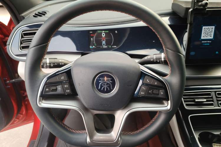 Used BYD Qin PLUS 2021 EV 400KM Luxury Model