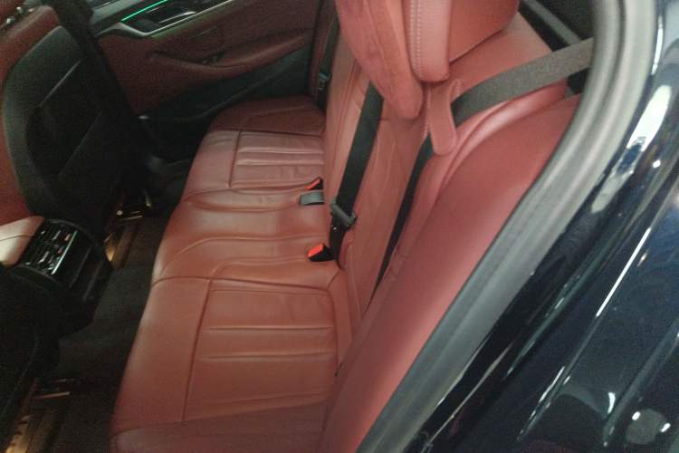 Used BMW 5 Series 2019 530Li Leading Model M Sport Package
