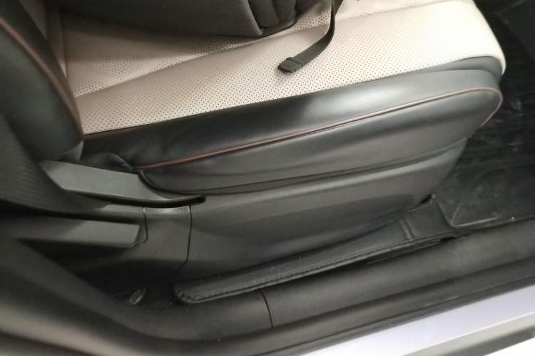 Used BYD Dolphin 2023 420 km Free Version
